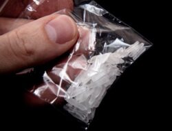 Gerebek Kontrakan di Ciputat, Polisi Berhasil Sita 15 Kilogram Sabu