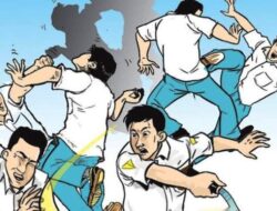 Tawuran di Ciputat Tangsel, Emak-emak Kena Bacok Saat Melintas