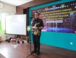 Pilar Saga Ichsan Harap Pertina Tingkatkan Prestasi Atlet Tinju dari Tangsel