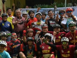 Wali Kota Benyamin Davnie Lepas Gowes Jelajah Sejarah Tangsel ke-2