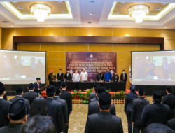 KPU Tangsel Lantik 35 Anggota PPK