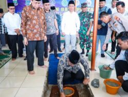 Letakan Batu Pertama Pembangunan Masjid Baitul Hamdi, Benyamin Davnie: Membangun Masjid, Membangun Karakter Umat