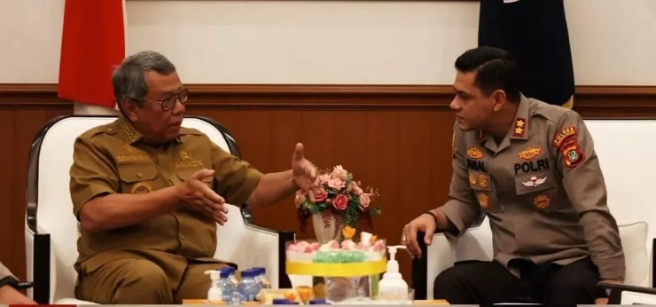AKBP Faisal Febrianto menemui Wali Kota Tangsel Benyamin Davnie di rumah dinas