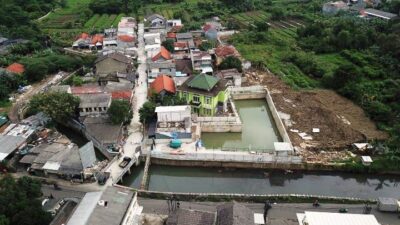 Bangun Tandon dan Peninggian Turap, Upaya Dinas SDABMBK Tangsel Atasi Banjir