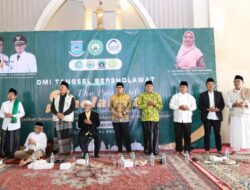 Hadiri DMI Tangsel Bersholawat, Pilar Saga Ichsan Paparkan Program Keagamaan di Tangsel