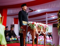 Dipimpin Wakil Wali Kota Tangsel Pilar Saga Ichsan, Upacara Penurunan Bendera HUT ke-78 RI di Lapangan Cilenggang Berjalan Lancar