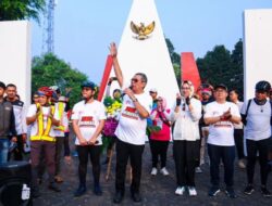 Hadiri Gowes Kemerdekaan, Benyamin Davnie: Momen Olahraga dan Mengingat Jasa Pahlawan    