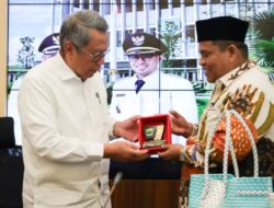 Pelajari Tata Kelola Pemkot Tangsel, Benyamin Davnie Sambut Baik Studi Tiru Pemkab Padang Pariaman