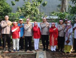 Polres Tangsel Tanam Ribuan Pohon