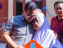 Bedah 25 Unit Rumah di Serpong Utara, Pilar Saga Ichsan: Program Ini Akan Terus Dilanjutkan
