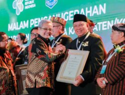 Di Bawah Kepemimpinan Benyamin Davnie dan Pilar Saga Ichsan, Pemkot Tangsel Raih Penghargaan STBM Pratama dari Kementerian Kesehatan RI