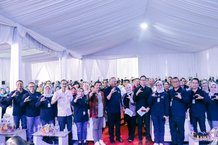 Peringatan HKN ke-59, Benyamin Davnie: Jaga Kekompakan Seluruh Insan Kesehatan