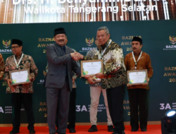 Benyamin Davnie Raih Penghargaan dari Baznas Sebagai Kepala Daerah Pendukung Pengelolaan Zakat Terbaik