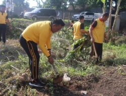 Polres Tangsel Gelar Bersih-bersih Lingkungan dan Tempat Ibadah
