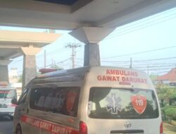 Benyamin Davnie Kirim Bantuan dan Ambulans ke Korban Kecelakaan di Palimanan