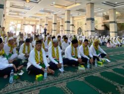 Pelepasan Jemaah Haji KBIHU Al Mujahidin Pamulang