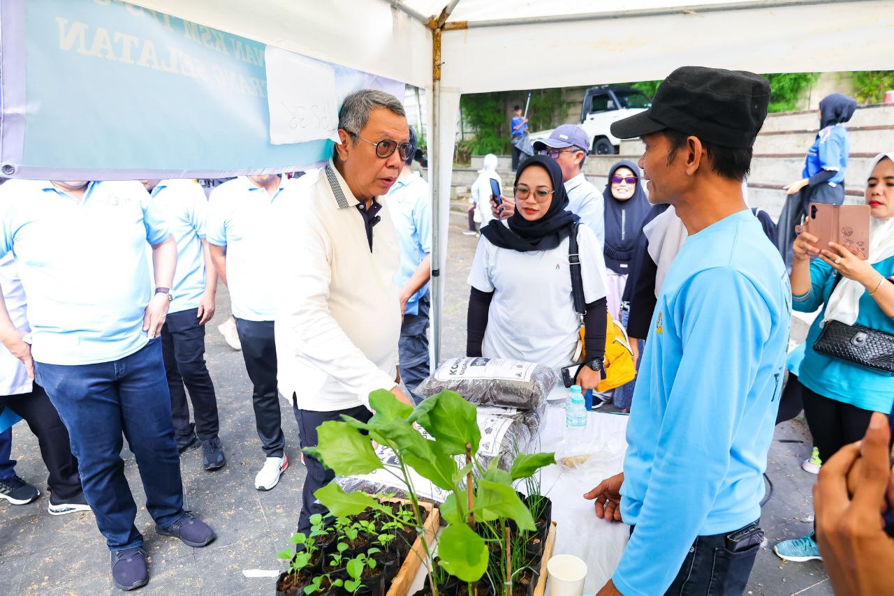 Benyamin Ajak Masyarakat untuk Peduli Lingkungan 