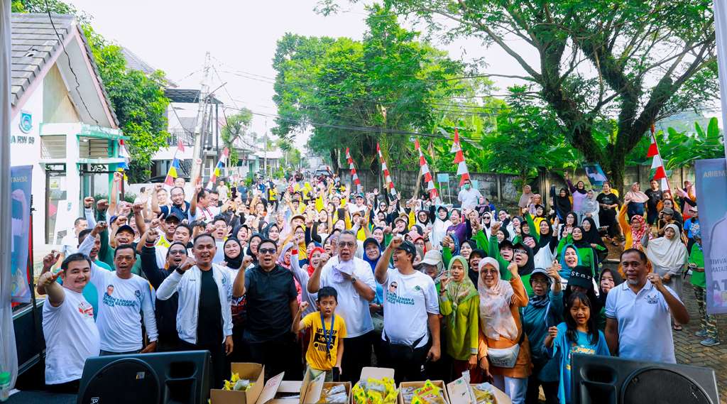 Benyamin Davnie Ajak Warga Tingkatkan Kebersihan Lingkungan