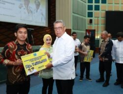 Antisipasi Mahasiswa Terjerat Pinjol, Benyamin Davnie: Pemkot Tangsel Berikan Bantuan Biaya Pendidikan Jenjang Perguruan Tinggi untuk Semester Akhir