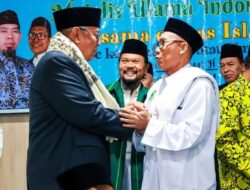 Peringatan Maulid Nabi di Ciputat Timur, Benyamin Davnie Tekankan Pentingnya Kolaborasi