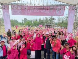 Pilkada Tangsel 2024: Ruhamaben Nyoblos di TPS 20 Pondok Cabe Udik, Shinta Wahyuni Chaeruddin di TPS 76 Pamulang Barat