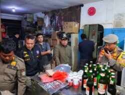 Pilar Pimpin Operasi Gabungan Ramadan, Ratusan Botol Miras Disita