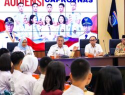 Benyamin Lepas 10 Pelajar Terbaik Perwakilan Tangsel untuk Mengikuti Seleksi Paskibraka Provinsi dan Nasional