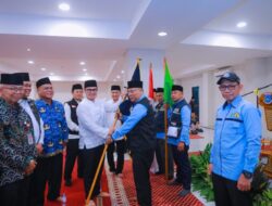 Pilar Bersama Wagub Banten Lepas 393 Calon Jemaah Haji Kloter 47 Asal Tangsel