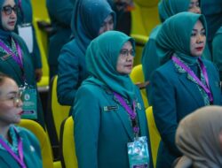 Peringatan HKG ke-53 PKK Nasional, Tini Indrayanthi Benyamin: Perempuan Tangsel Siap Berinovasi dan Bergerak Bersama