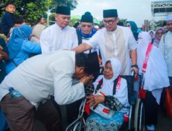 Pilar Lepas 393 Jemaah Haji Tangsel